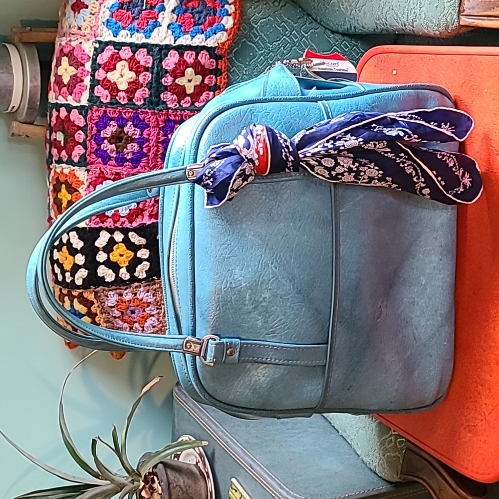Vintage Soft Case American Tourister Escort Carry-on Bag